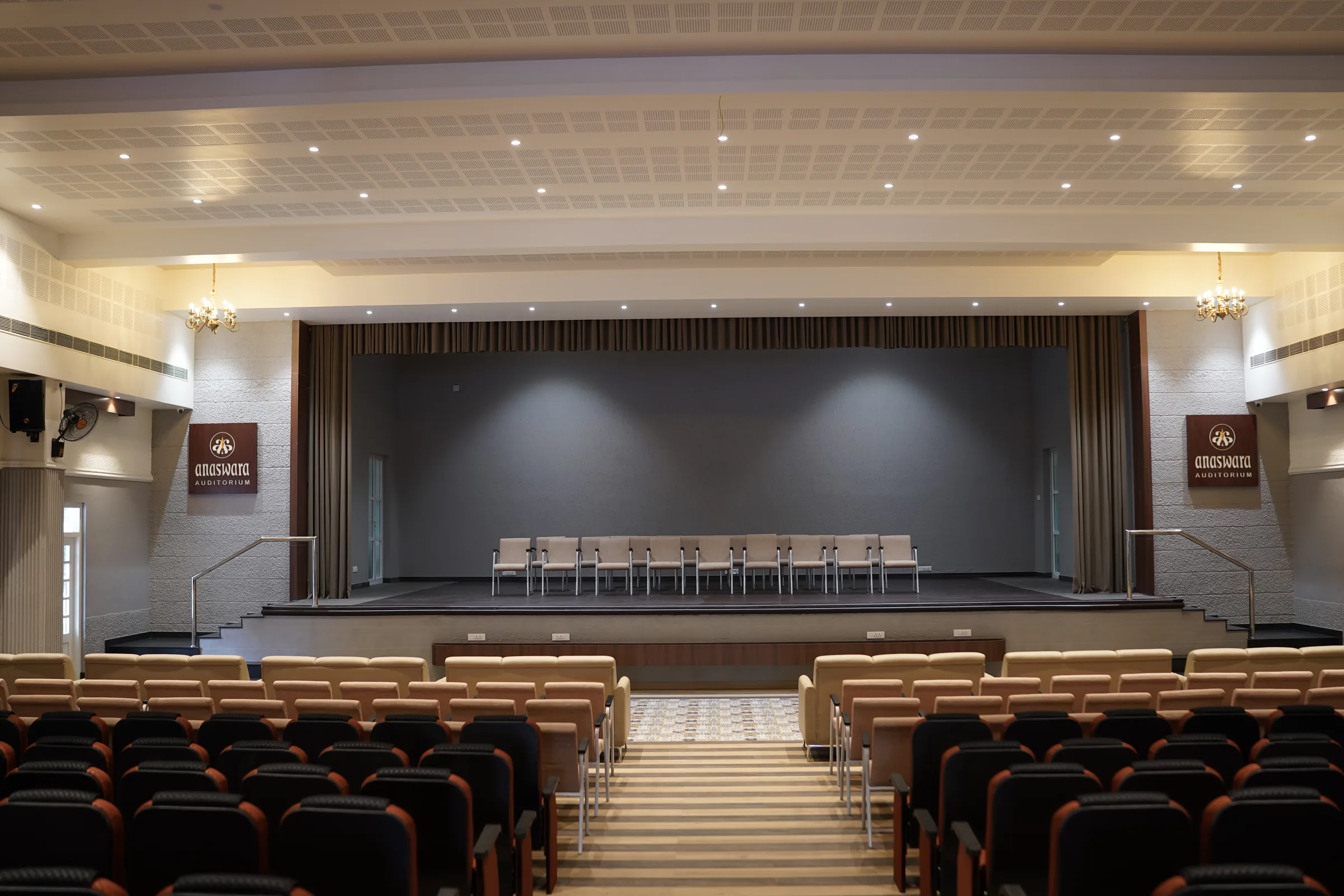 Grand Stage & Center Aisle
